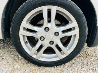 /photos/9522/0ab0e242-734f-7bf6-2bc7-687a3043d0cc_i320x240.jpg