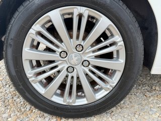/photos/9522/11f83b5e-782c-bfa6-fda0-b880a6ac2914_i320x240.jpg