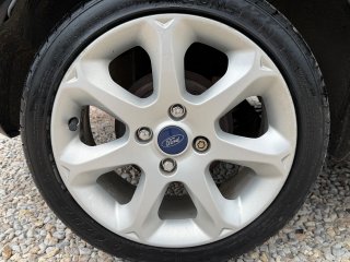 /photos/9522/428f6bee-1d7a-87c6-a817-d1d663594b35_i320x240.jpg