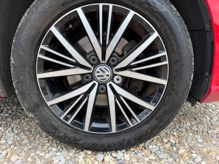 /photos/9522/7135f69f-cae0-df27-51eb-36f519f5949d_i320x240.jpg