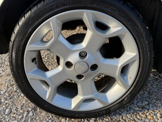 /photos/9522/758d1931-7e1b-f450-2a35-3611d9094f5e_i320x240.jpg