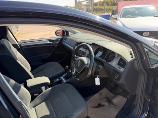 /photos/9522/7728e360-5dc2-6092-03c8-cfe498c1e454_i320x240.jpg