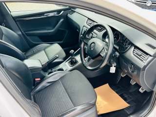 /photos/9522/7916ed10-1774-59c6-6687-a3bd8815696d_i320x240.jpg