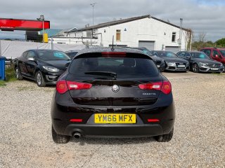 /photos/9522/892a98e6-7c2c-2ceb-ed23-b2fe8ce2d986_i320x240.jpg