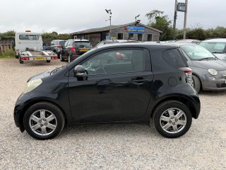 /photos/9522/9000e4b1-da25-e0b5-3f44-5ffe4ec95ac2_i320x240.jpg