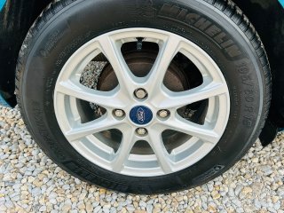 /photos/9522/970105d6-98ed-ce08-3b2f-20d78b70a2e0_i320x240.jpg