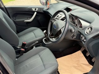 /photos/9522/a2fc5810-a83c-b92f-2acd-25ce334ce28e_i320x240.jpg