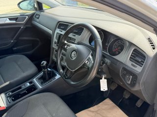 /photos/9522/afb64f0e-b395-9956-ba07-56f6eee46d50_i320x240.jpg