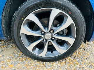 /photos/9522/b1137dd6-576a-e54d-6851-c99f12592422_i320x240.jpg