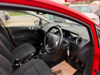 /photos/9522/c375f3e2-f3a5-4a88-9973-218e8127bb63_i320x240.jpg