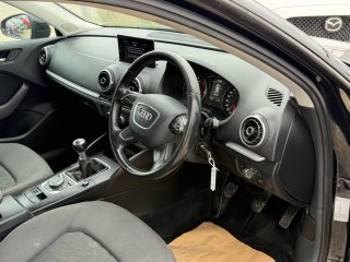 /photos/9522/caea7065-dab9-f5c0-0ccd-625ee347ce31_i320x240.jpg