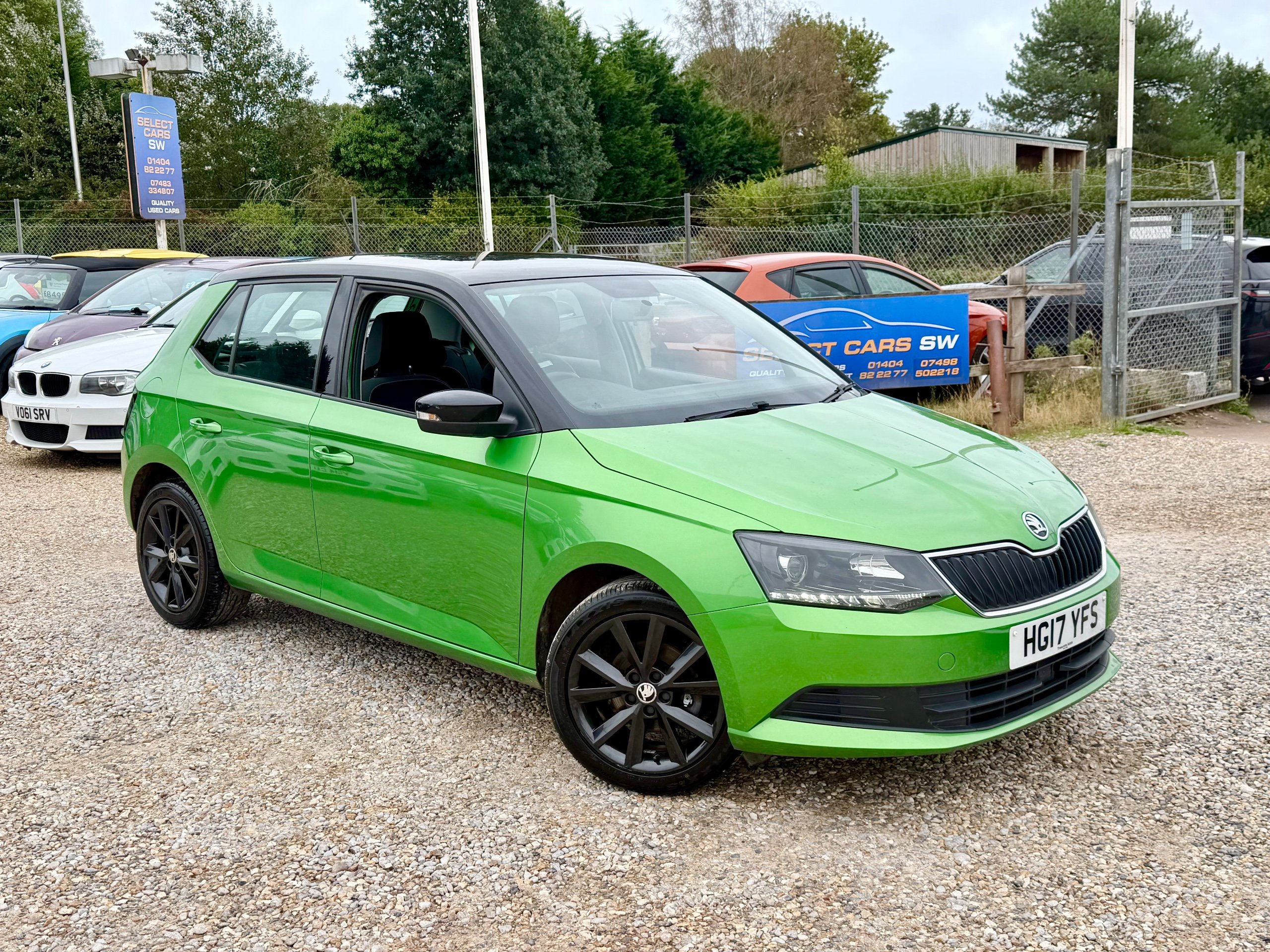Skoda Fabia listing photo